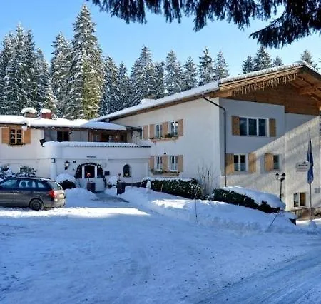 Pensjonat Pension-Hartkaiser-Ellmau-1 *